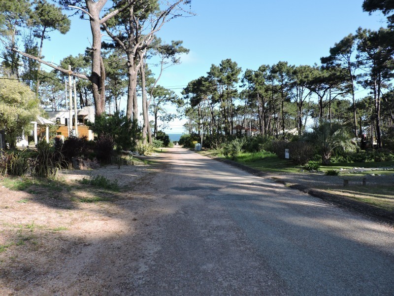 Casa en alquiler cerca del mar sobre Montoya, La Barra.